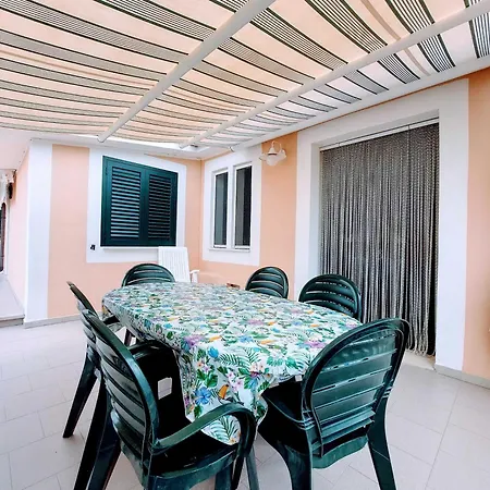 公寓 Casa Di Gianni 罗迪-加尔加尼科