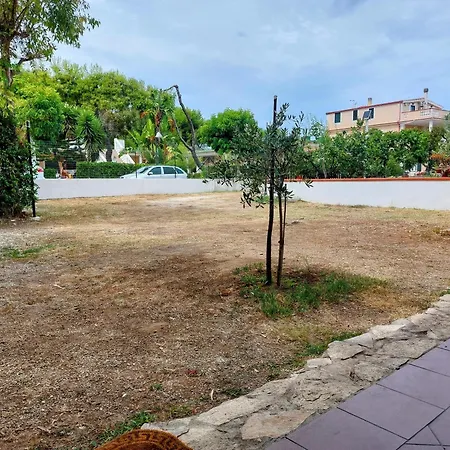 Casa Di Gianni * 罗迪-加尔加尼科